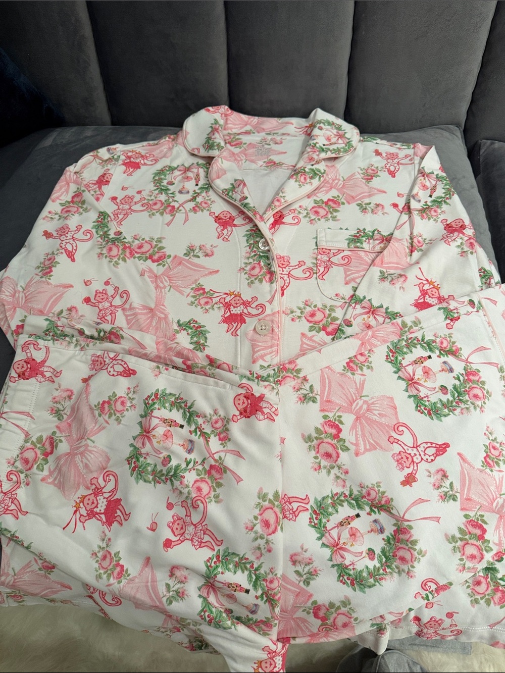 NWOT Roller Rabbit and Love Shack Fancy long sleeve Xmas long pant pj set sz S